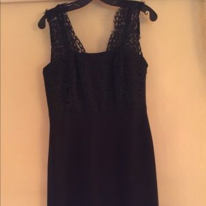 Tahari Navy knee length dress 6 Petite